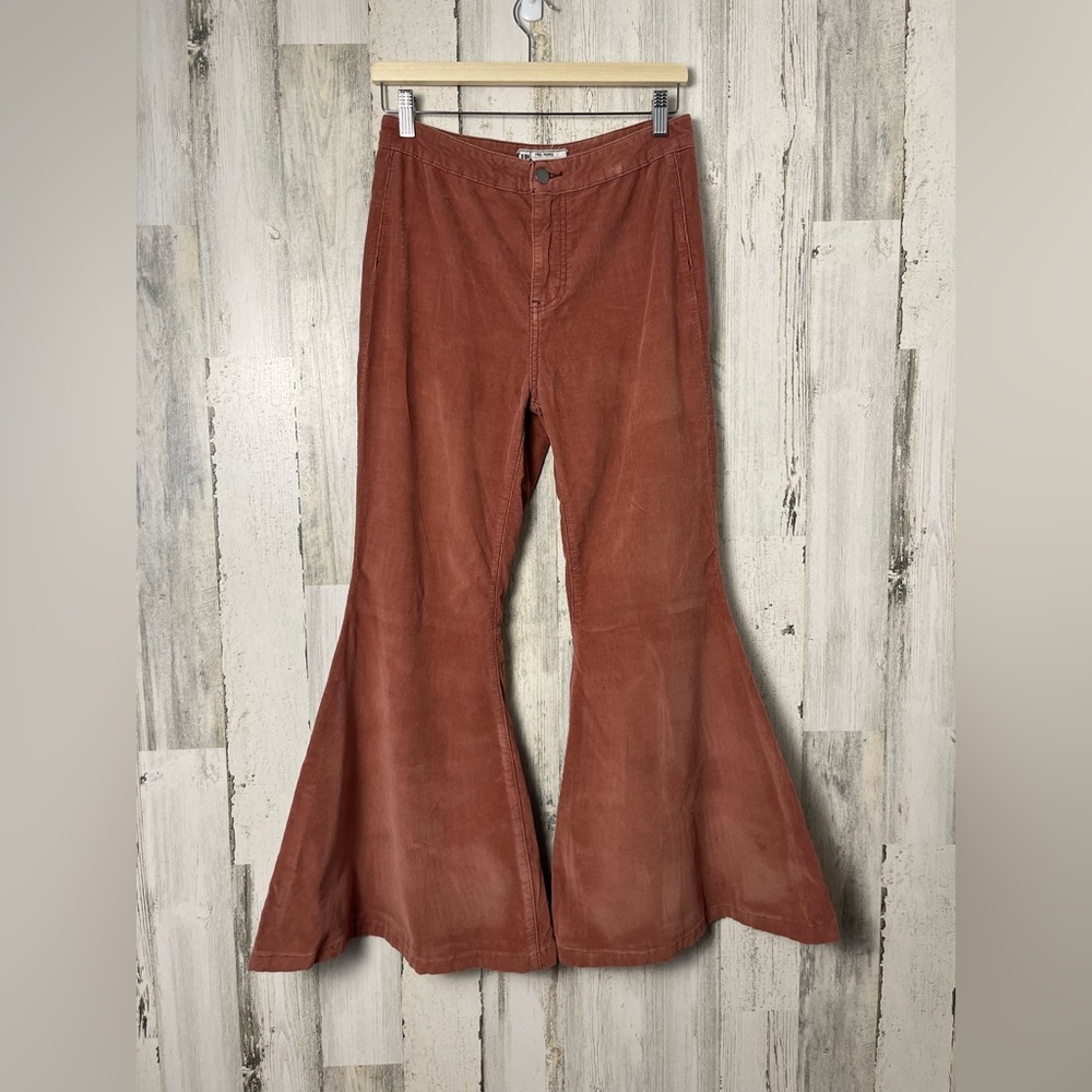 Free People Light Brown Just Float Corduroy Flare Pants Sz 26 - Picture 2 of 10